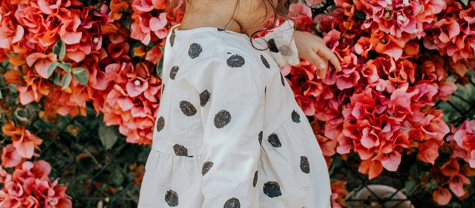 Niña con vestido MohiniBebe